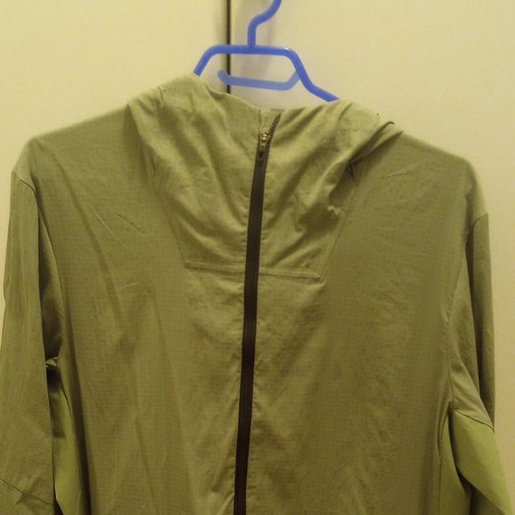 Lululemon Men's Packable Anorak - medium. - Picture 1 of 5